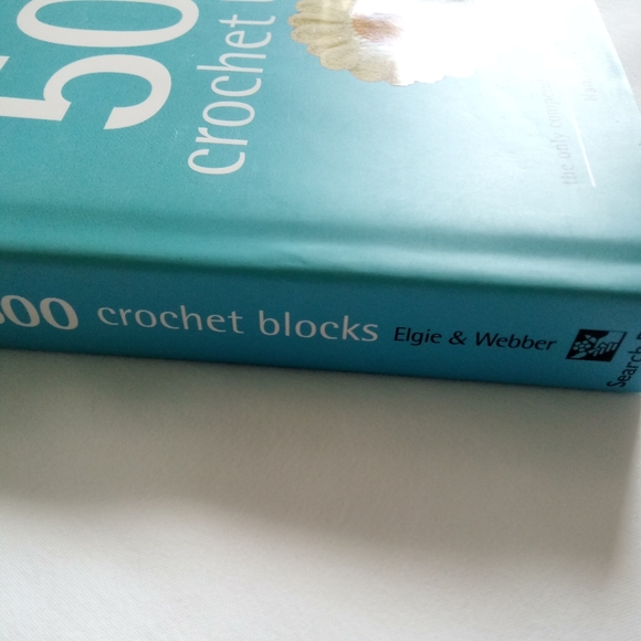 500 Crochet Blocks Book Hard to Find Table Book - Picture 6 of 13